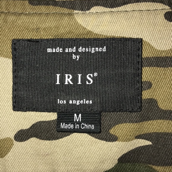 Iris Camo Utility Vest Drawstring Waist Zip Front - Picture 4 of 8